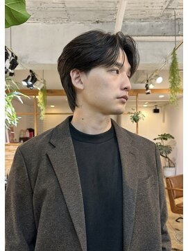 ミモザワークス(Mimosa Works) ニュアンスパーマの質感、くせ毛の方は曲がる縮毛矯正で