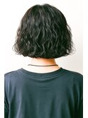 原宿ショートボブミニボブ切りっぱなしボブスパイラルパーマ黒髪