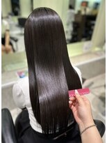 リー 尼崎(Lee)&nbsp;髪質改善カラー艶カラートリートメントレイヤーカットハイトーン