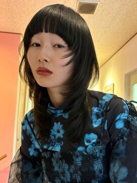 ラルガ 黒崎(Raruga) シャギー/ハイレイヤーウルフ/レイヤーカット/ブルーブラック