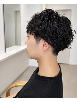 クリエイティブヘアージール(CREATIVE HAIR Zeal)の写真/高レベルの技術とセンスで幅広い年齢層に高い支持◎ON/OFFも簡単にキマる、再現性の高さと楽なセットに感動