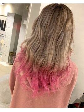 ジーナ(XENA) ピンクグラデーション