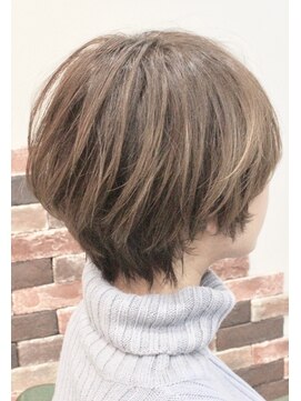 リノナ(Linona) ベビーバング柔らかマッシュショートハイライト【Linona林直徳】