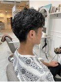 ビジネスカジュアル20代30代ツーブロックソフトスパイラルパーマ