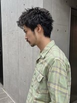 ヒュージ 三軒茶屋(huge)&nbsp;ニュアンスパーマ/眉毛カット/スパイキーショート