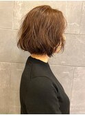 切りっぱなしボブ ニュアンスパーマ  イルミナカラー 艶感