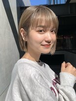 セイドット リー(Say. Ree)&nbsp;Say.reeミニボブブリーチワンレン前髪ミルクティーベージュ小顔