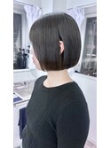 あご下1cm平行ボブ【梅田】