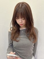 イーズ(e's)&nbsp;ロングレイヤー/ブリーチなし透明感カラー【古畑 愛美】