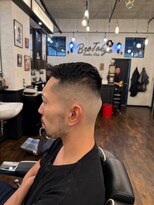 ブロートーキョーバーバーショップ 神田店(Bro Tokyo BARBERSHOP)&nbsp;ハイフェード
