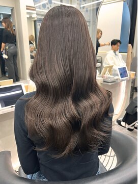 ロール 博多(Role) レイヤーカット/髪質改善/ミディアム/透明感/くびれ巻き