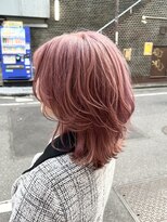 スタンス(stance)&nbsp;ワンブリーチで輝くピンキーくびれボブ