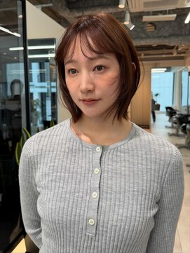 アビーファイブ(ABBEY 5) ミディアムヘアレイヤーカット前髪カット髪質改善トリートメント