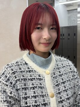 ボブ/レッドカラー/ぱつっとボブ/なんば