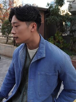 HARBOR メンズ/メンズサロン/メンズパーマ【ハーバー】【4/1NEW OPEN(予定)】の写真/【仕事帰りOK】第一印象が変わる。清潔感×色気を引き出す、ビジネスシーンに最適な品格あるスタイルへ