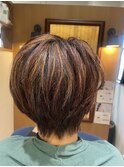 ショートヘア