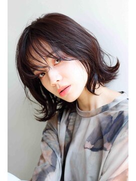 ムウ 難波(MOU) クールショートボブ前髪イメチェンピンクベージュ30代40代50代