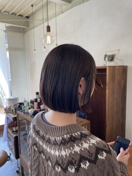 スロウ(sloe) あご下ボブ