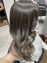 リーオオサカ(Lee Osaka)&nbsp;【Lee大阪店】くすみ♪オリーブグレージュ/新出奈津樹