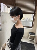 リリ(Riri)&nbsp;横顔美人ショートボブ