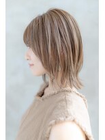 ブエナビスタ(BUENA VISTA)&nbsp;ウルフボブ/レイヤーカット/ハイトーンカラー/髪質改善