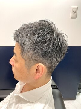 リバティシェアバーバー 銀座(LIBERTY SHARE BARBER) 好印象◎清潔感抜群のビジネスショート