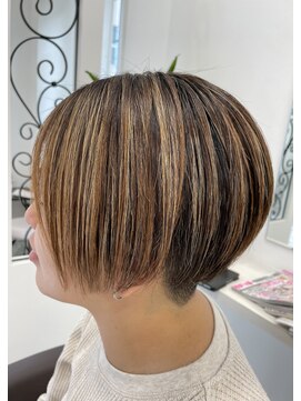 サロンドノア(Salon de NoA) ショートヘア×ツーブロ