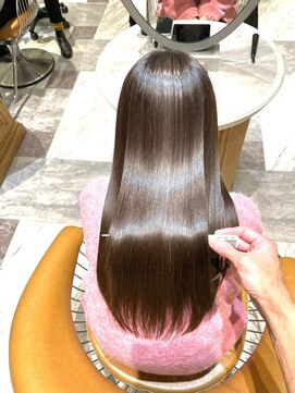 エル バイ ロンド 関(elle by Lond) 【elle by Lond】/髪質改善/縮毛矯正/艶髪/美髪/韓国 U