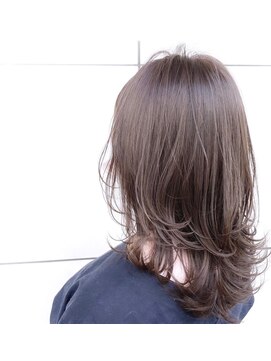 モアナ バイ ヘッドライト大宮店(Moana by HEADLIGHT) Moana【大宮】#レイヤーカット#艶カラー#トリートメント