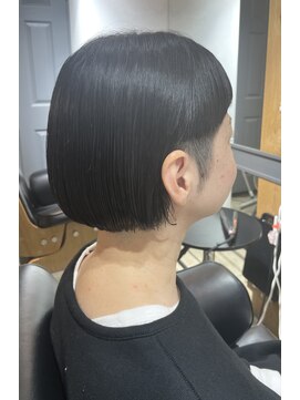 ジルコ ZiRCO コンパクトボブ×モードスタイル