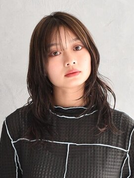 アース 三木店(HAIR & MAKE EARTH) 20代30代40代艶感ストレートアッシュグレージュ透明感ロング