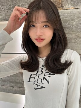 エヌアイ オモテサンドウ(ni omotesando) ブリーチなしオリーブベージュくびれヘア【肥田亜沙美】