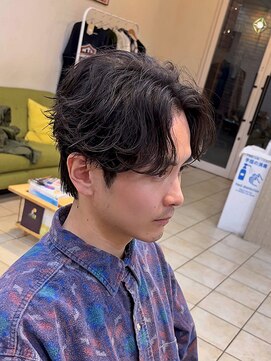 ディータ(Dita) 毛流れフェザーショート