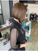 大人可愛いショートボブ白髪ぼかし20代30代40代/大分
