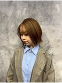 シナモンベージュ
