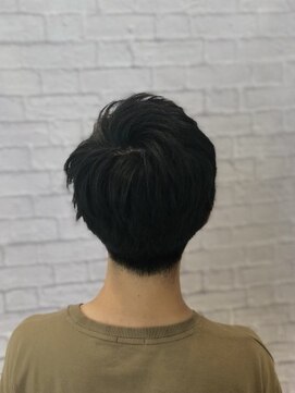 ミーティア バイ クアトロ(Meteor By QUATRO) 爽やかナチュラルメンズスタイル