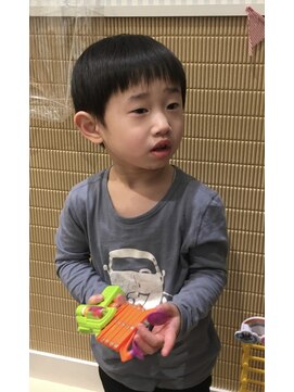 ネオリーブギンザ 銀座店(Neolive GINZA) ナチュラル 男の子カット☆銀座美容室