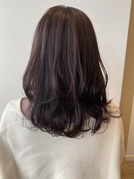 カザック(kazak) 濃いめのピンクベージュ