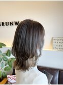 アッシュベージュ×外ハネスタイル