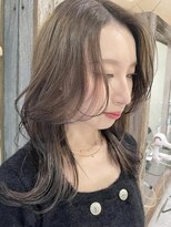 トルネード(TORNADO)&nbsp;国風へア 外国人風へア くびれヘア アッシュブラウン A1023