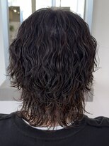 ビカム 名駅(become)&nbsp;【メンズロング】波巻きスパイラルウルフセンターパートカット