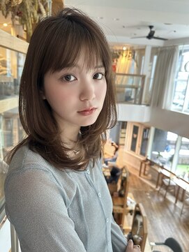 バイオレット 横浜店(Violet) ミディアムレイヤーカットマロンベージュぱっつん前髪