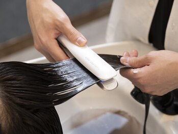 ルプス ヘアーアンドメイク(LUPUS HAIR&MAKE)の写真/Care Pro DEEPで髪の奥までトリートメント成分を浸透！5段階の濃厚なトリートメントをさらに浸透させます。