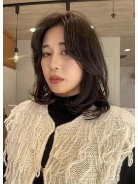 ミューズ バイ ケンジ(MUSE by KENJE) ブラウンカラーミディアムレイヤー 平塚