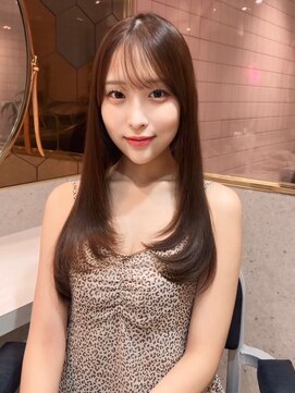 ルームバイシー 新宿(Loom. by Sea) ココアベージュ×レイヤー[小顔/黒髪/オリーブグレー]