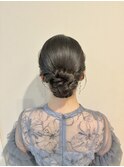 シニヨン ツヤ髪 上品 結婚式 参列ヘア お呼ばれヘア 