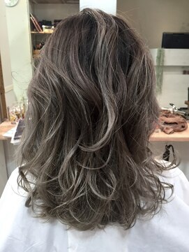 ペネロープ(Penelope) 【新宿ペネロープ】外国人風グラデーション 担当RYO