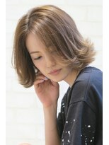 クーラ(Cura)&nbsp;【Cura　原宿　小川雄基】　切りっぱなしボブ×外ハネ