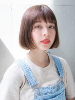 ルティア(Lutia) 小顔ヘア うるツヤボブ アッシュベージュ