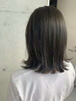 リアン(Lien)&nbsp;Lien☆アッシュグレージュ×デザインカラー×外ハネボブ